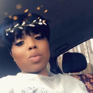 Meet your Posher, Kiera